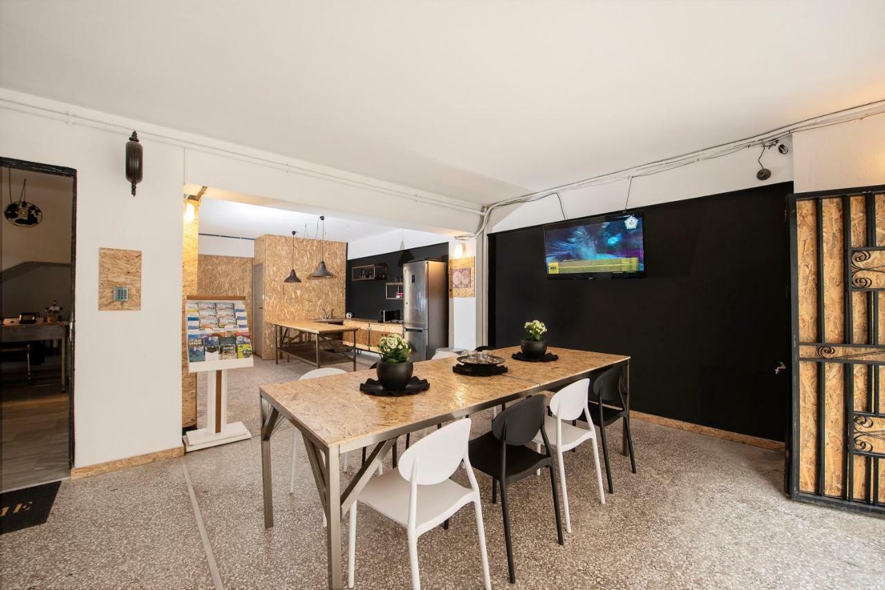 Piraeus Premium Suites Bagian luar foto